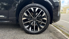 Volvo XC90 2.0 B5P Ultra Dark 5dr AWD Geartronic Petrol Estate